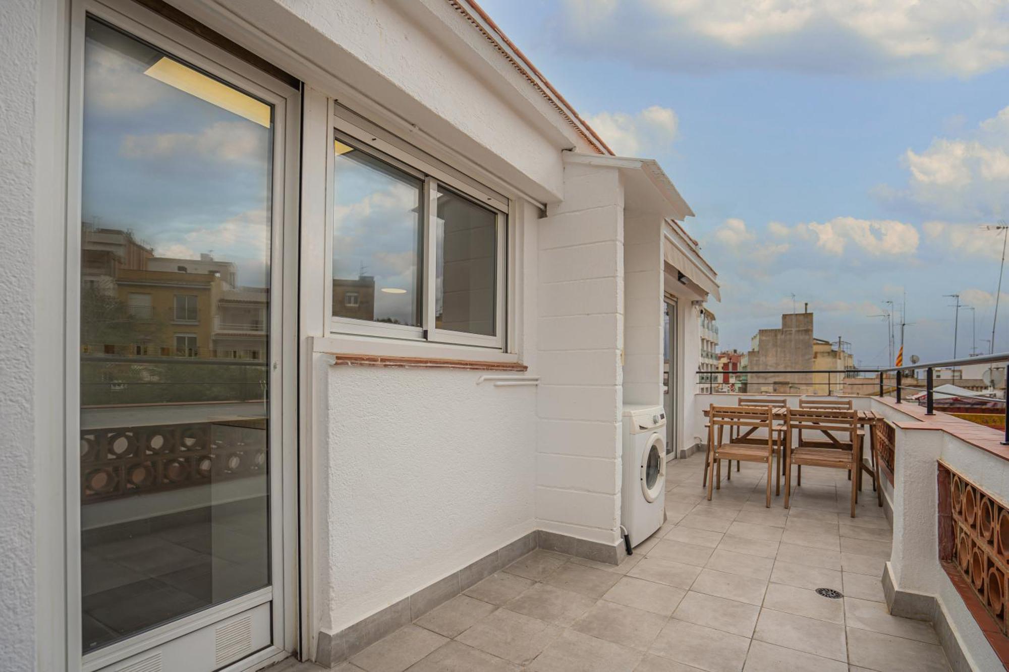 Hostal Y Apartamento Moli De Mar Lloret de Mar Exterior photo