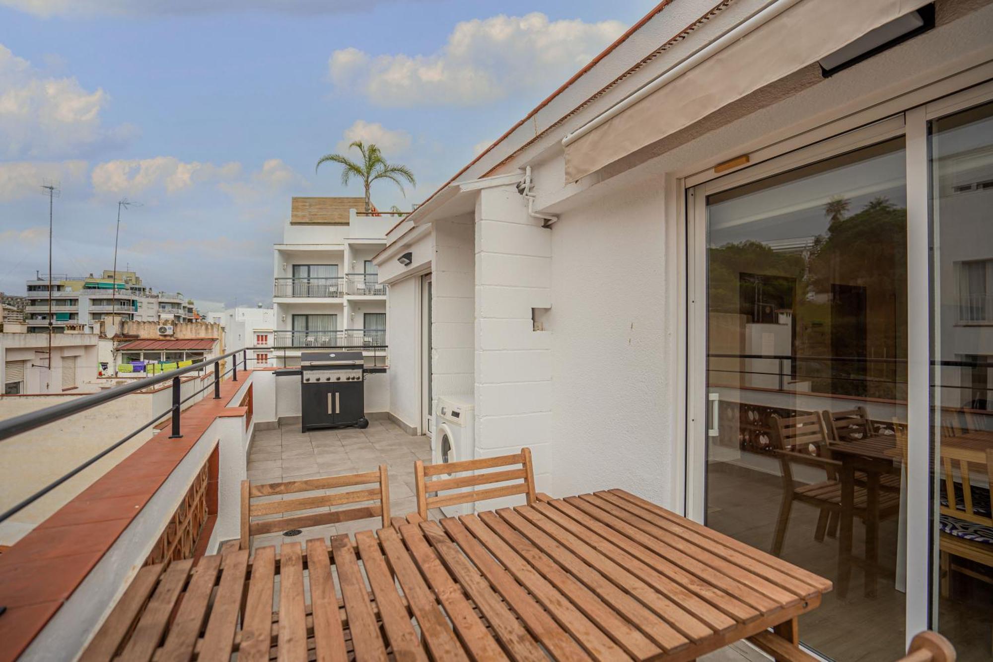 Hostal Y Apartamento Moli De Mar Lloret de Mar Exterior photo